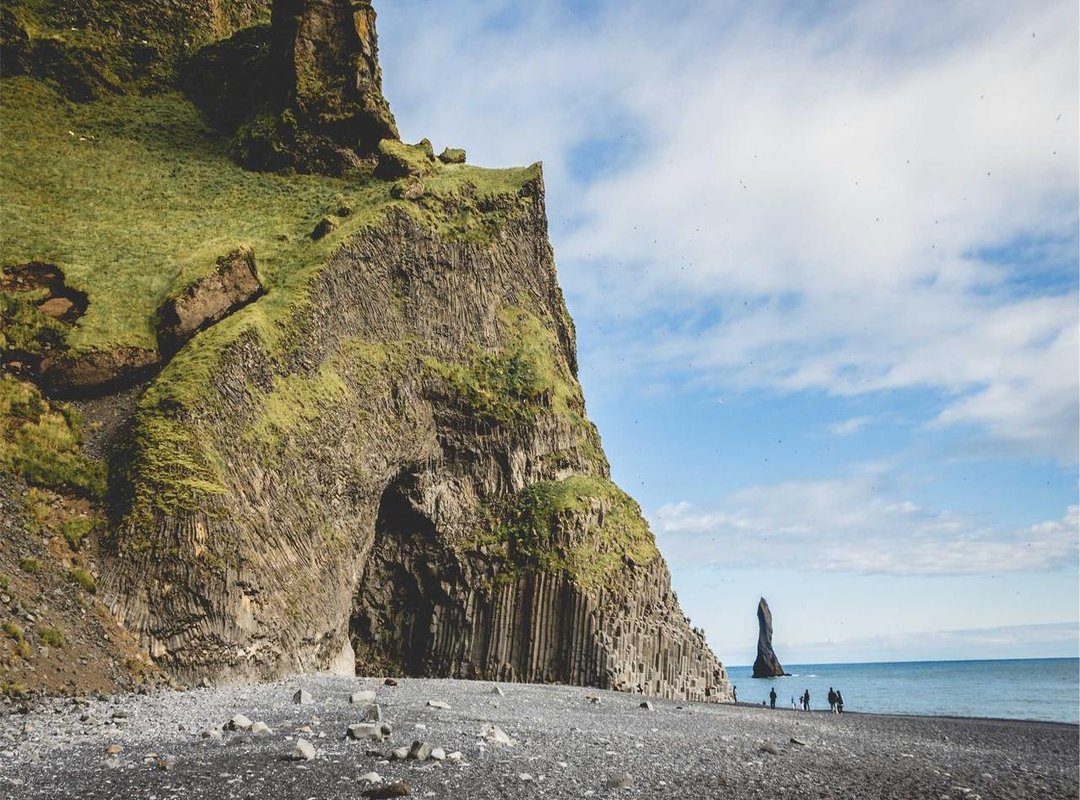 Mastering the Playstyle: Combat Strategy and Key Combos